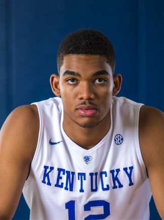 karl anthony towns,mikal bridges 好男孩,大明星—karl-anthony towns卡尔-安东尼-唐斯