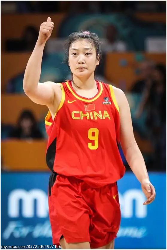 中国篮球人物壁纸第12期:女版勒布朗—李梦
