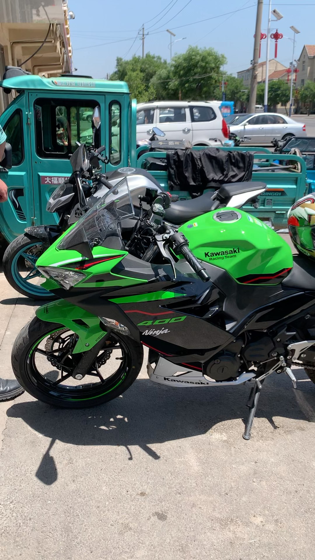 川崎烂大街的ninja400提车记录