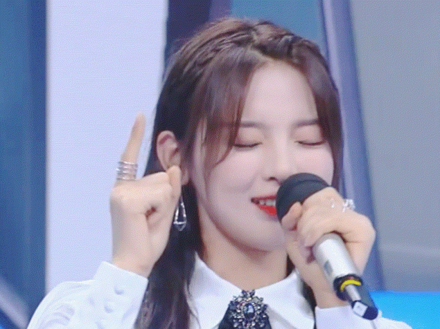 杨超越动图收集楼(长期)(图大量多 流量慎入)