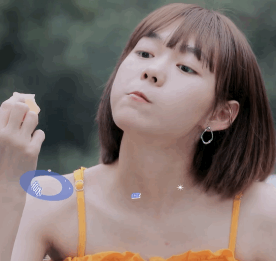 段奥娟翻唱房间好