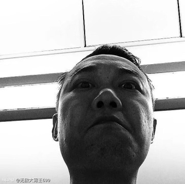 求陈奕迅微信头像!