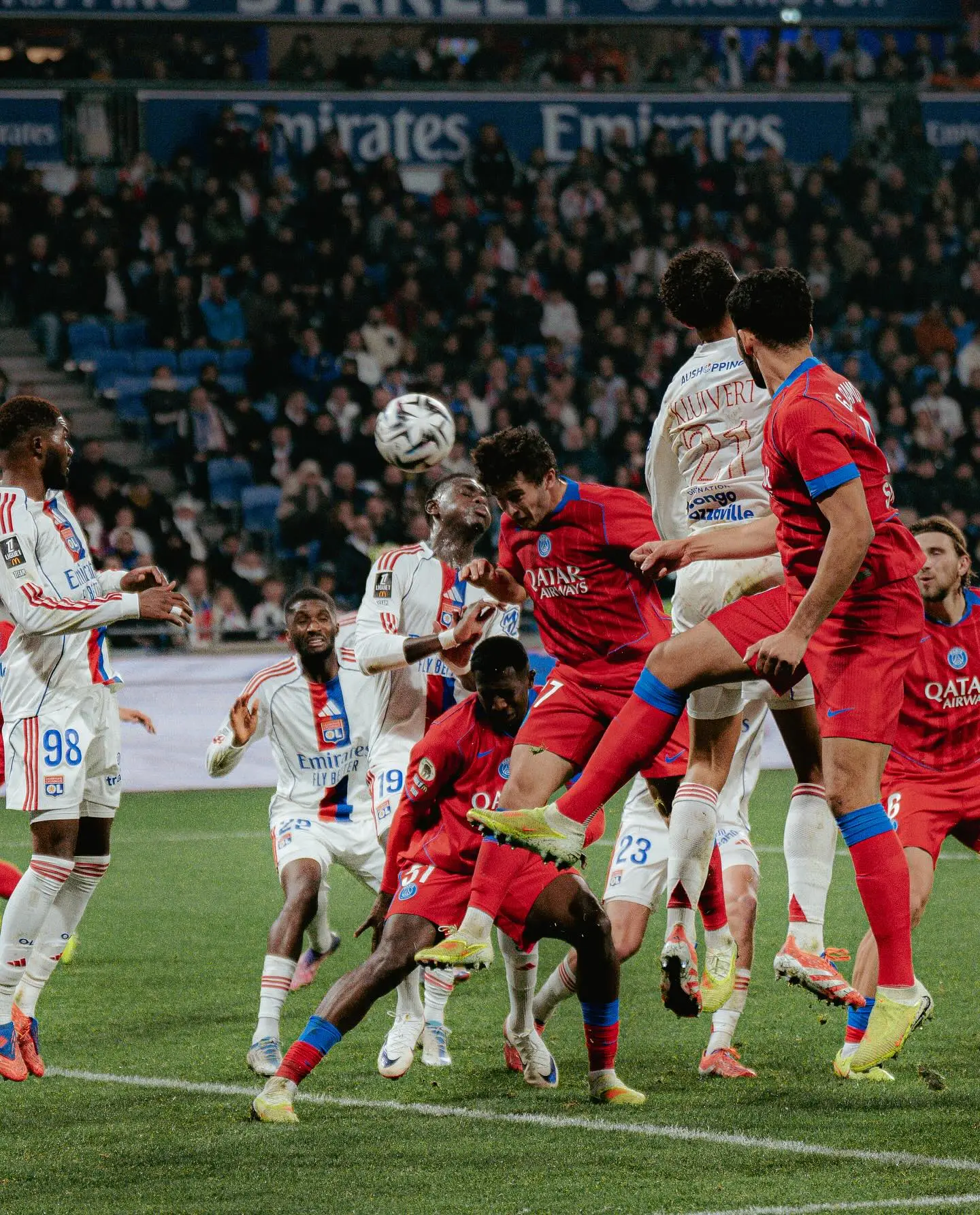 宁静做梦也没想到，美国前夫留给她的儿子，如今竟成她最大的依靠