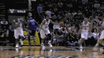 (gif)4-7 今日马刺最佳球员:真·妖刀·马努--暴扣,暴