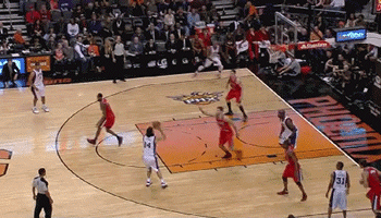 斯科拉假投真传 助小奥暴扣