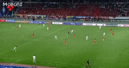 职业球迷来说一下这个传球_停球_射门什么水平