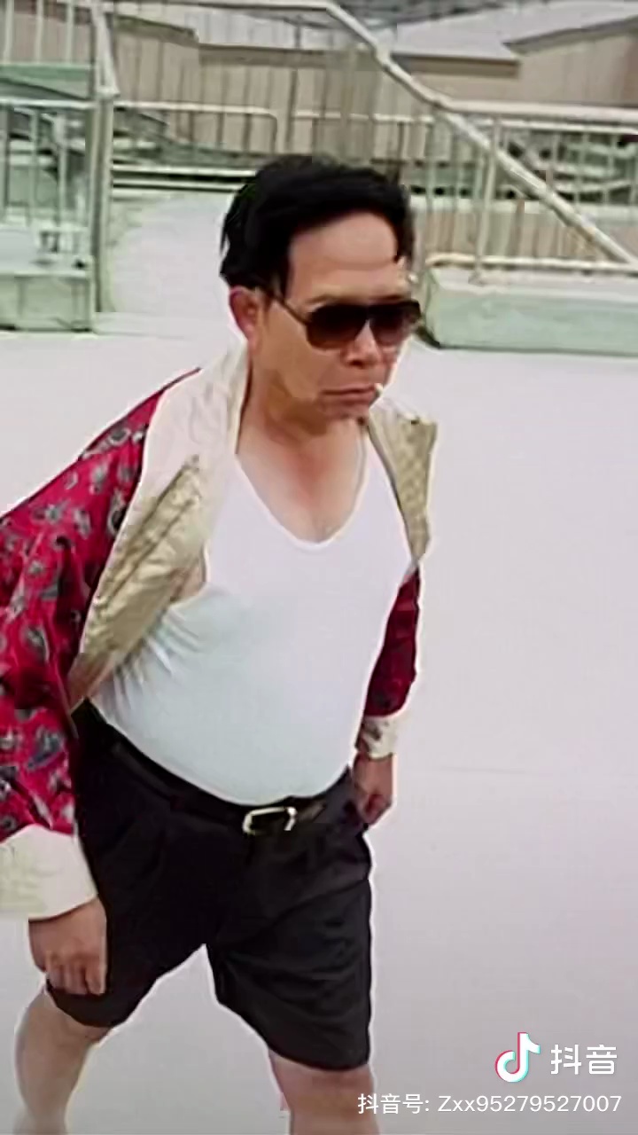 video-poster