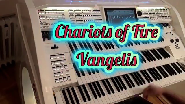 一个人能顶一支交响乐团rolfganter用三排电子琴霸气弹奏烈火战车