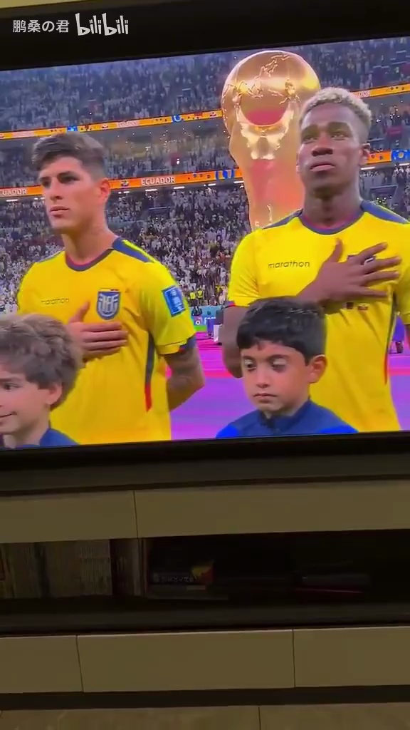 video-poster