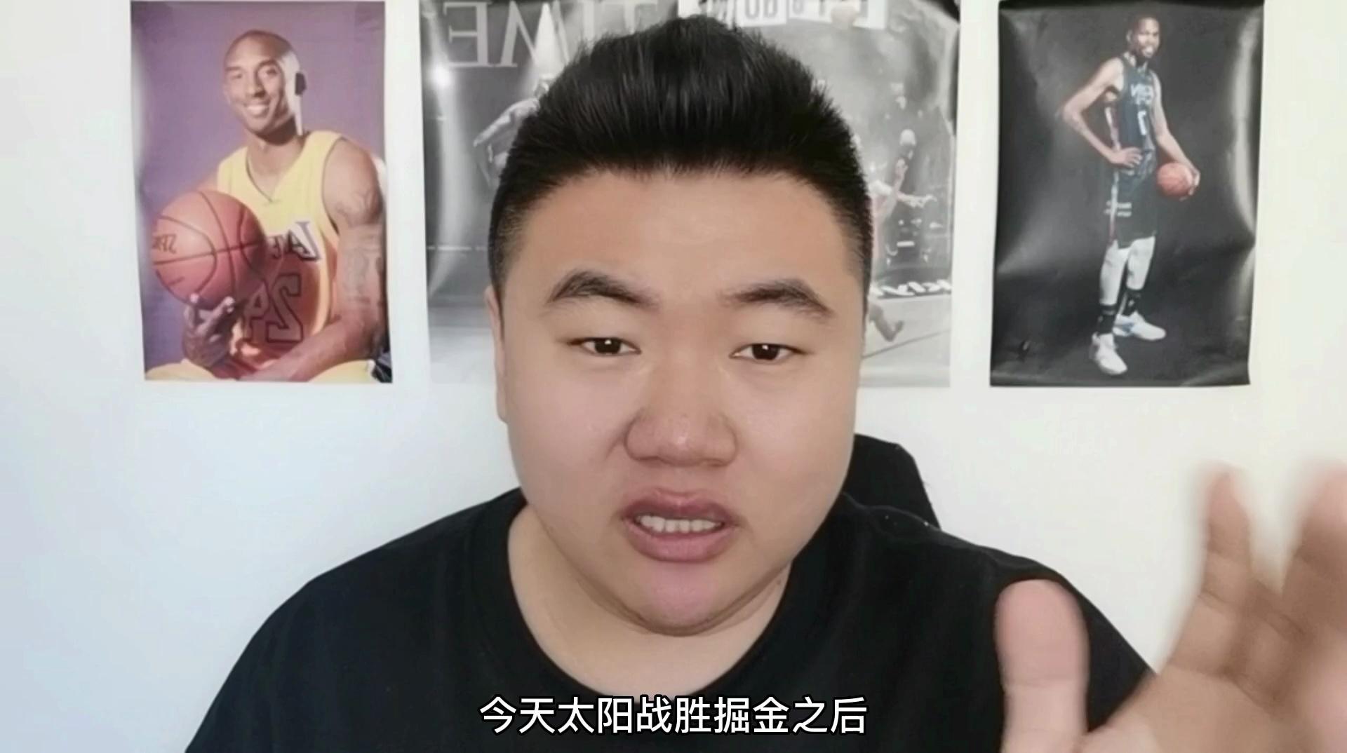 video-poster