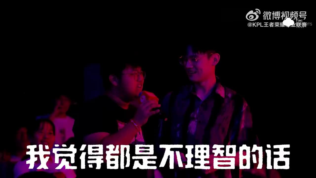 video-poster