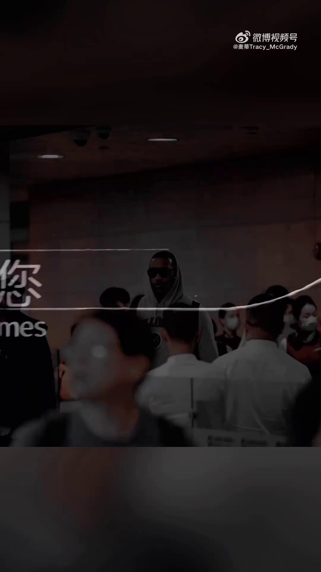 video-poster