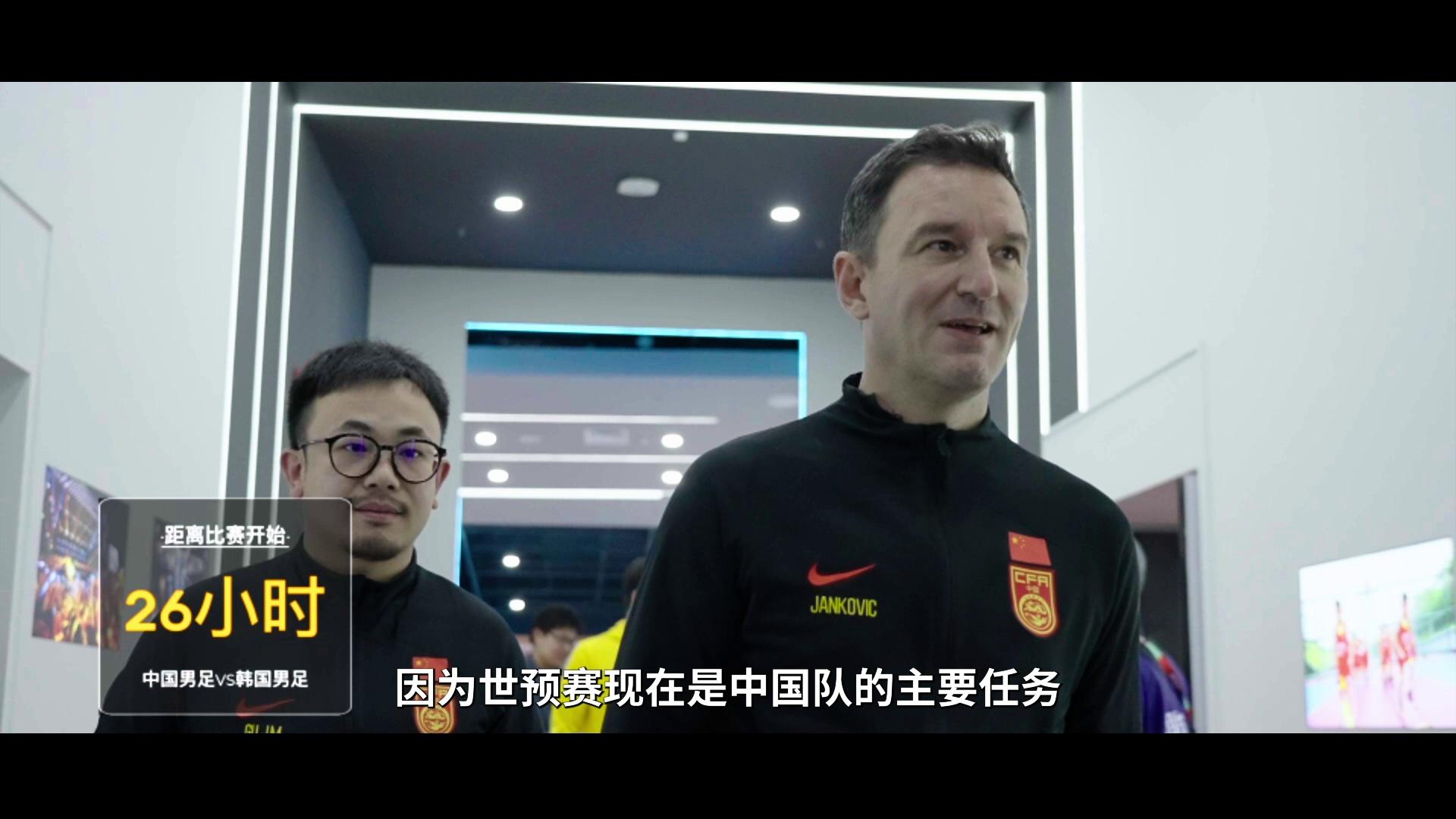 video-poster