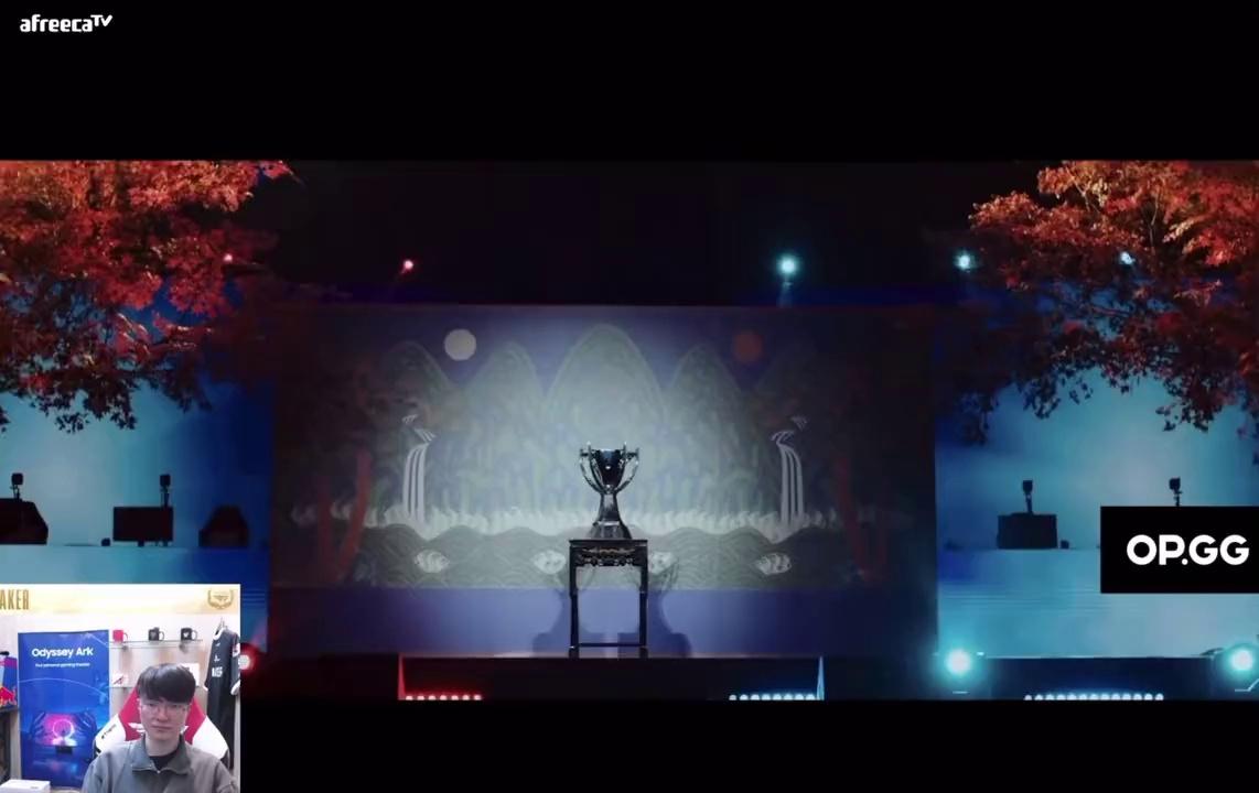 video-poster