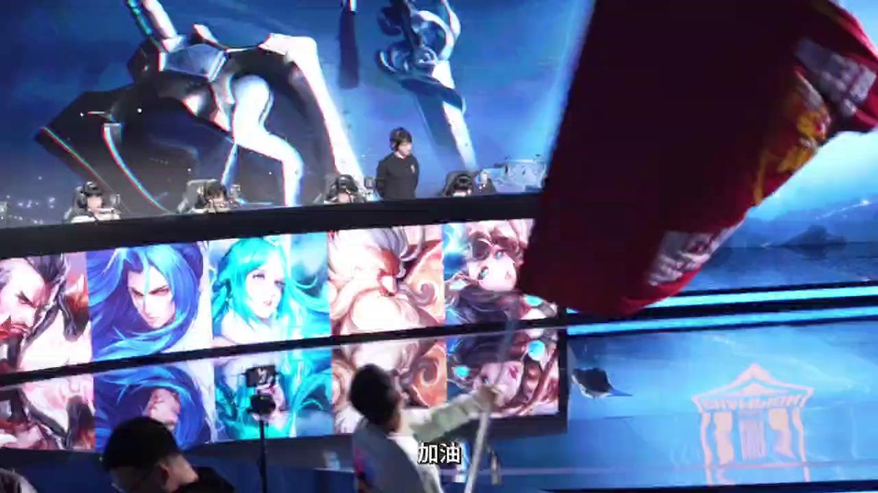 video-poster
