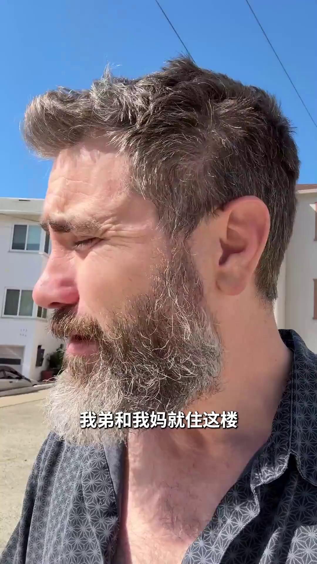 video-poster