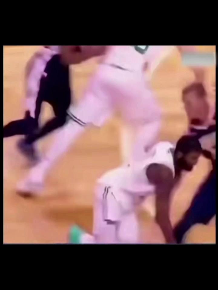 video-poster