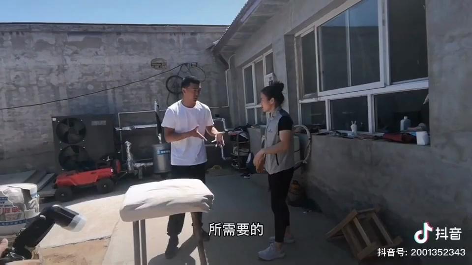 video-poster