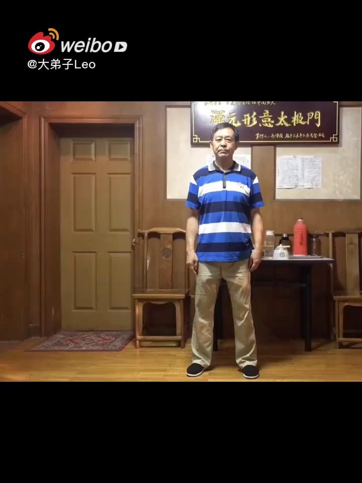 video-poster