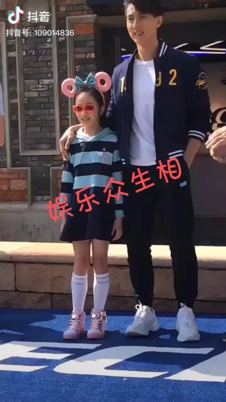 video-poster