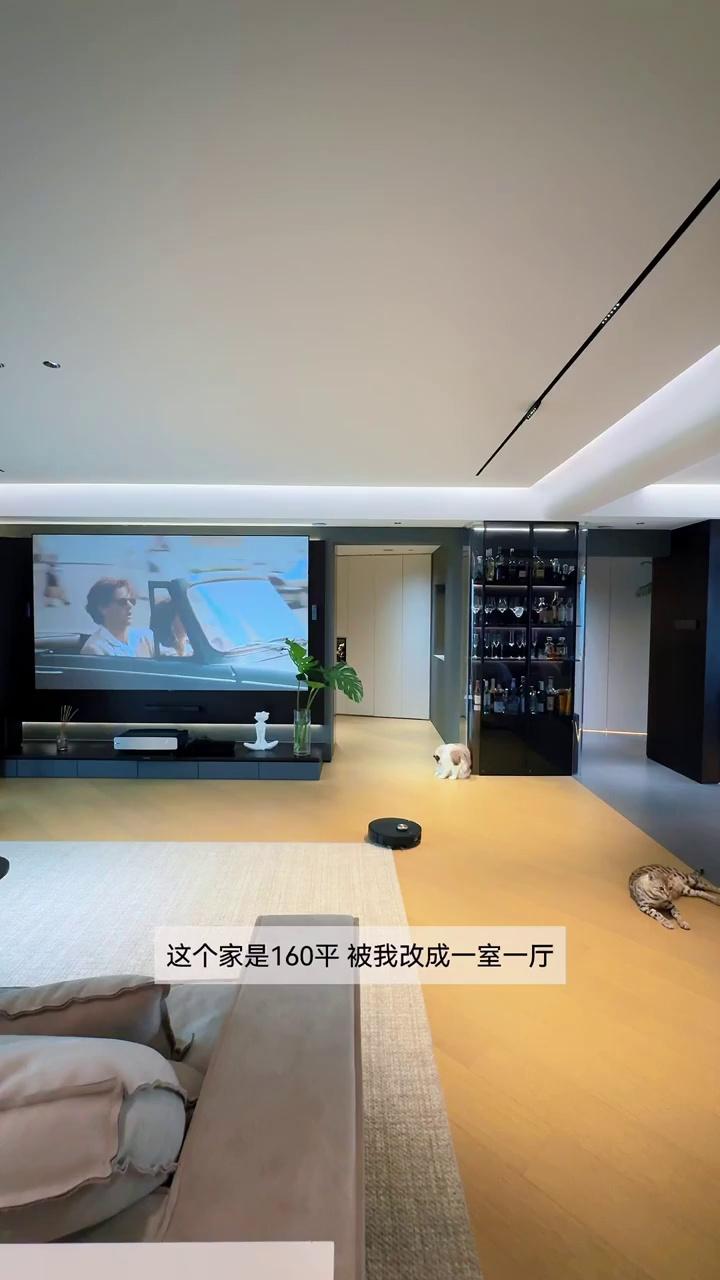 video-poster