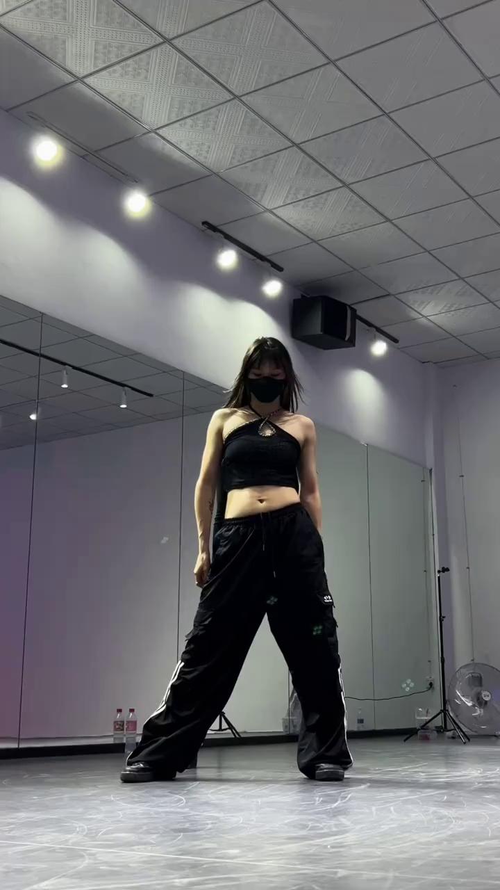 video-poster