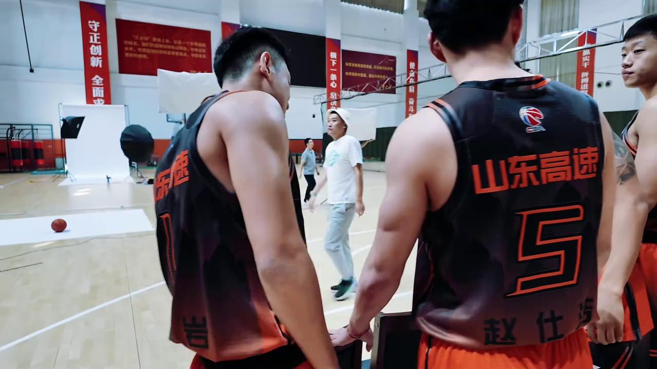 video-poster