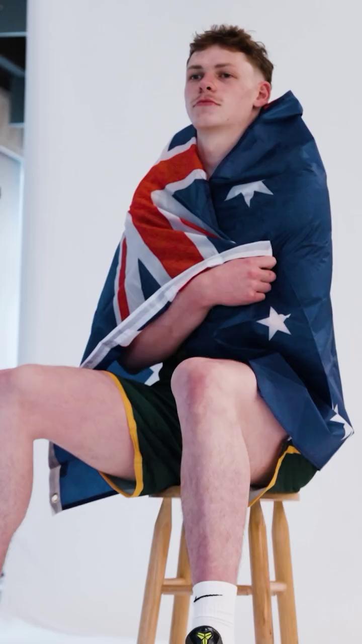 video-poster