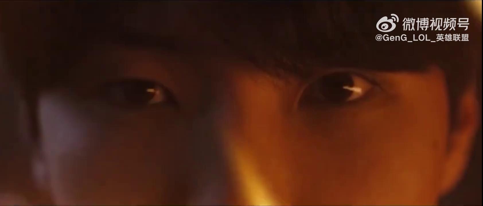 video-poster