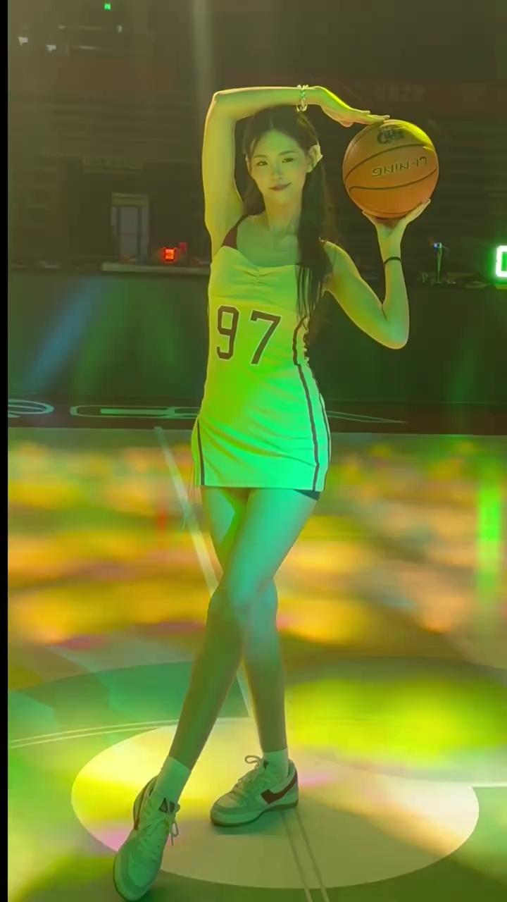 video-poster