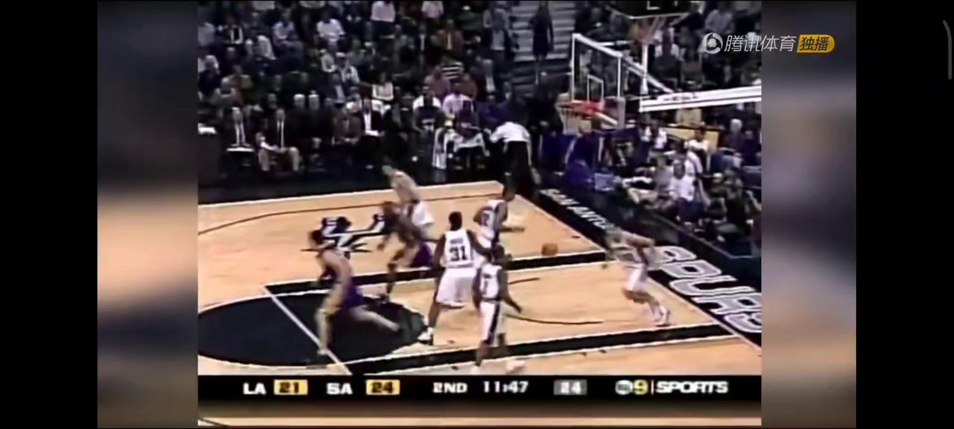 邓肯,被科比隔扣次数最多的内线,历史第一背景帝!