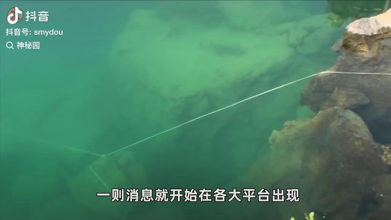 video-poster