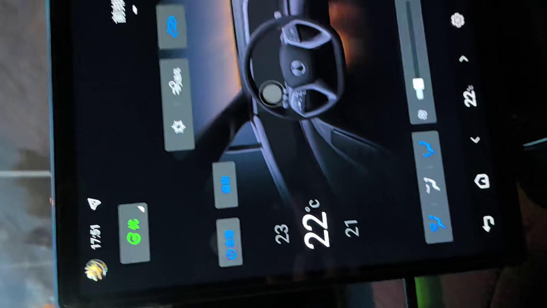 video-poster