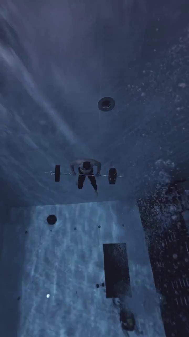 video-poster