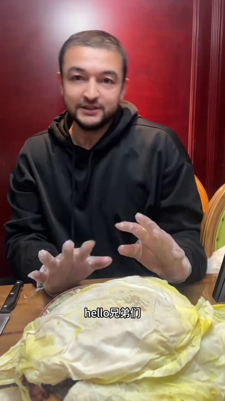 video-poster