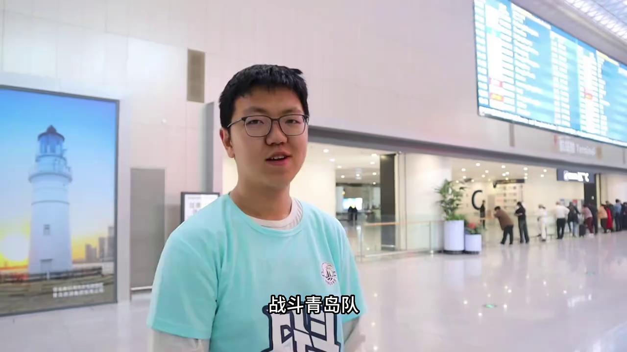 video-poster