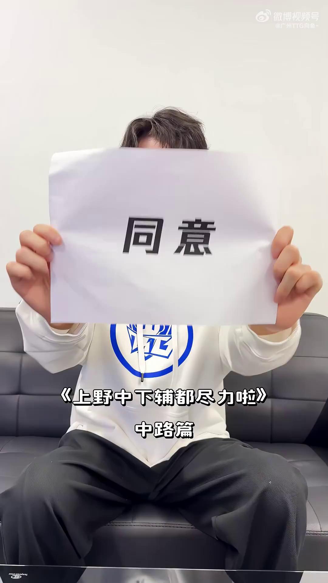 video-poster
