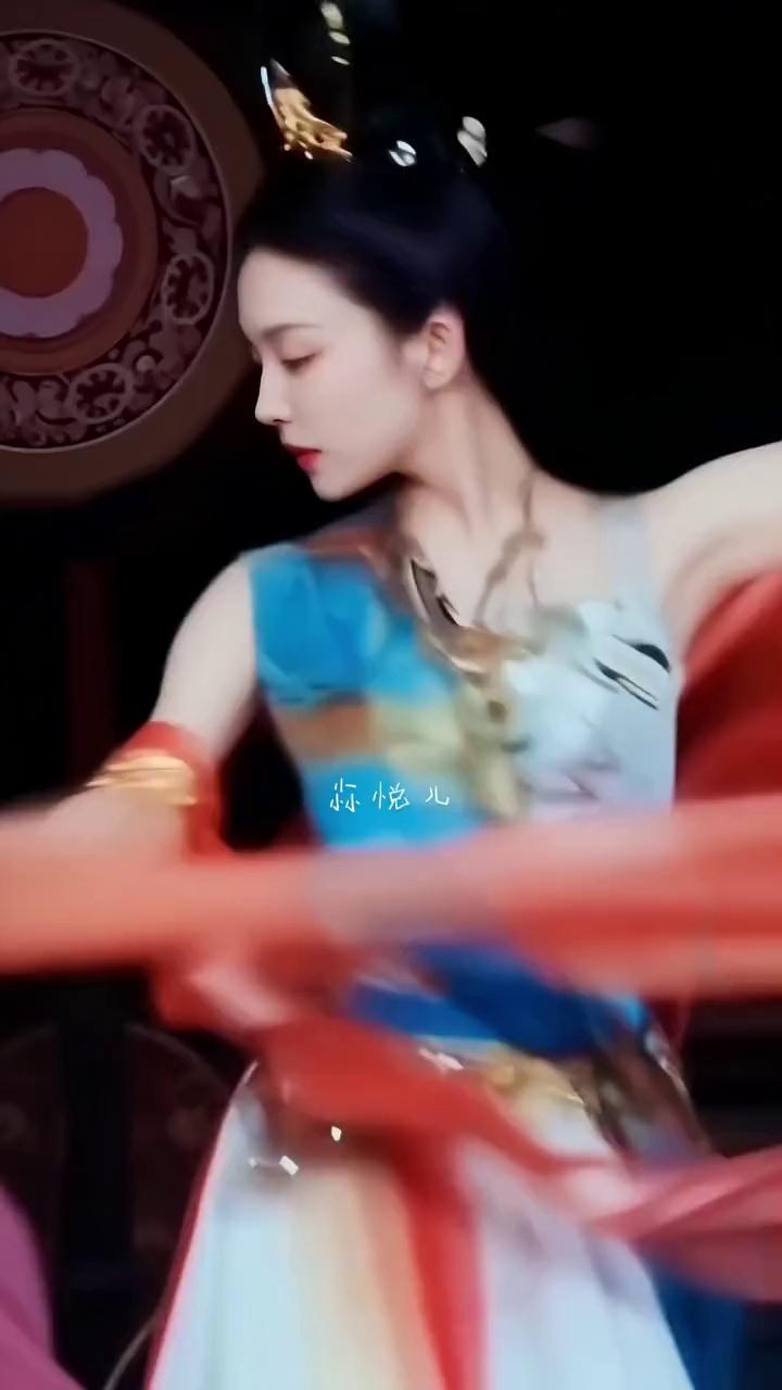 video-poster