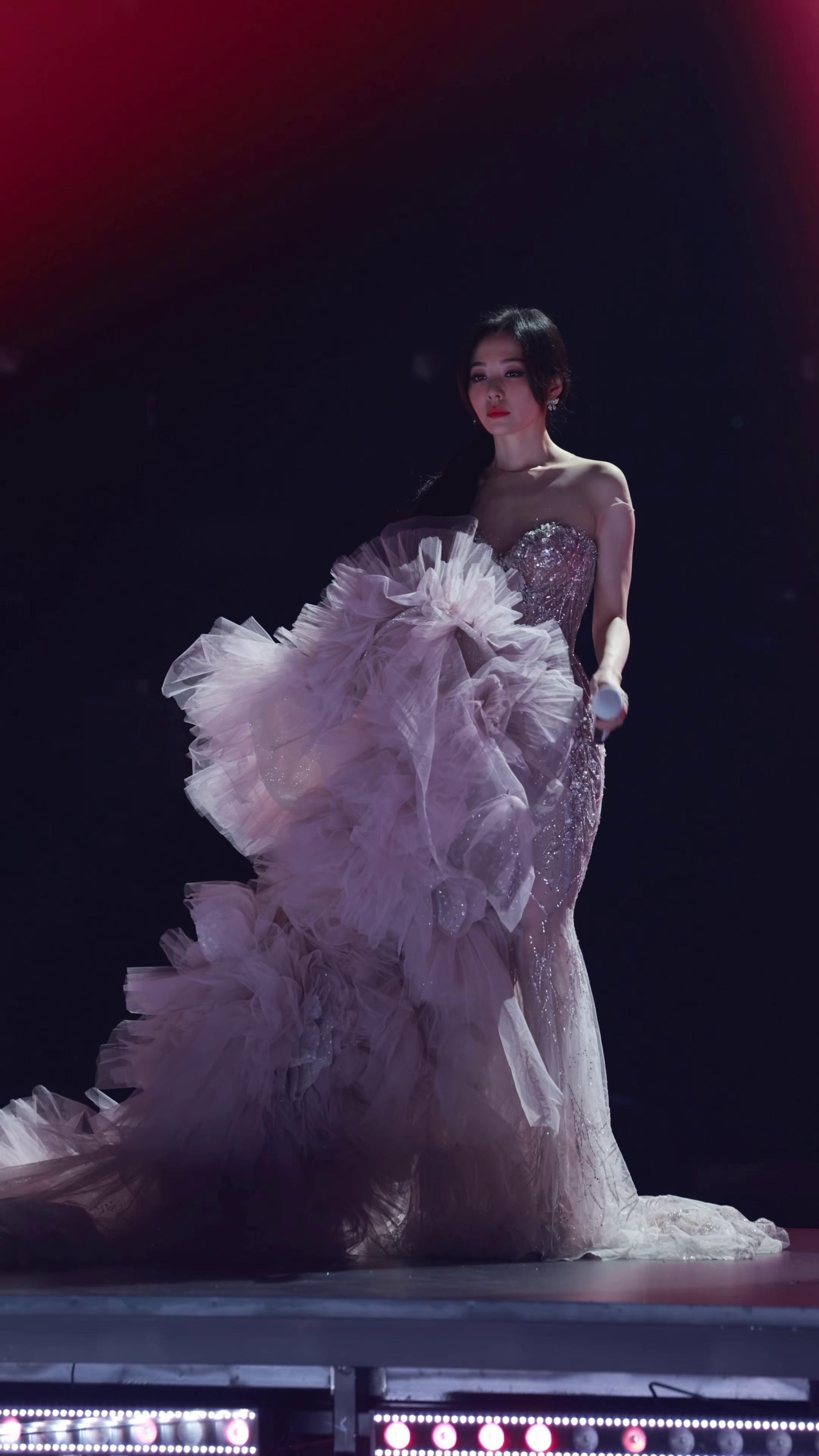 video-poster