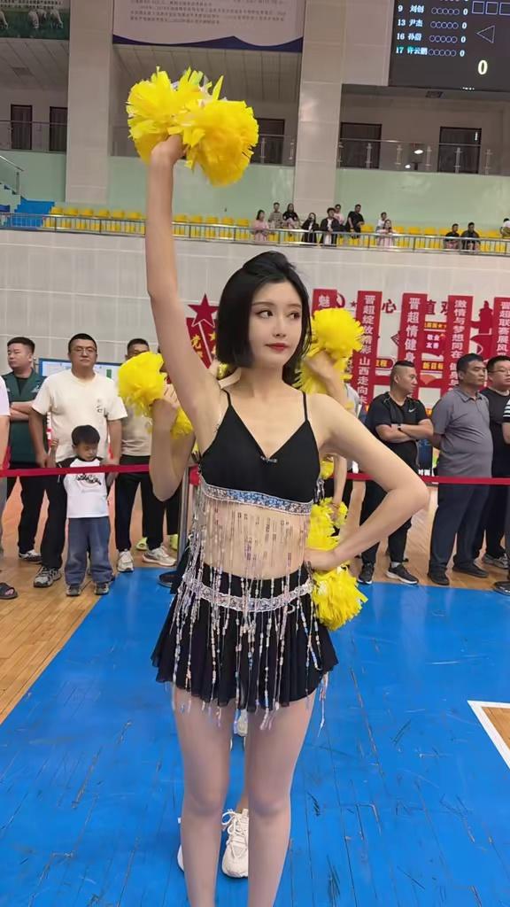 video-poster