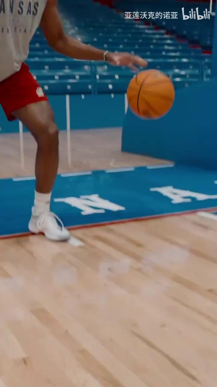video-poster