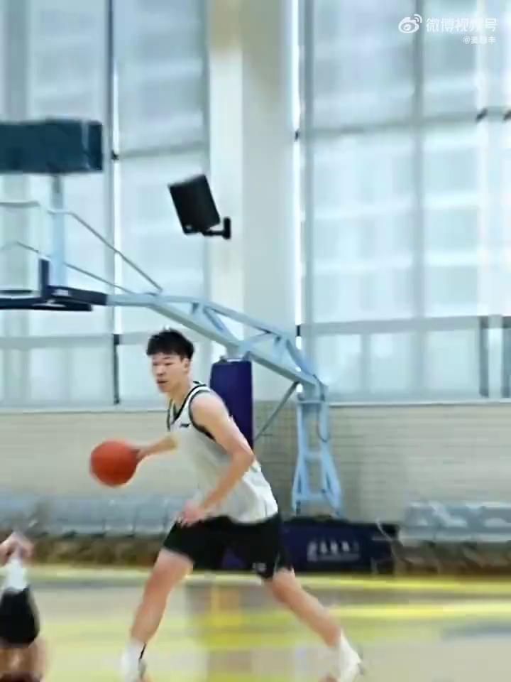 video-poster