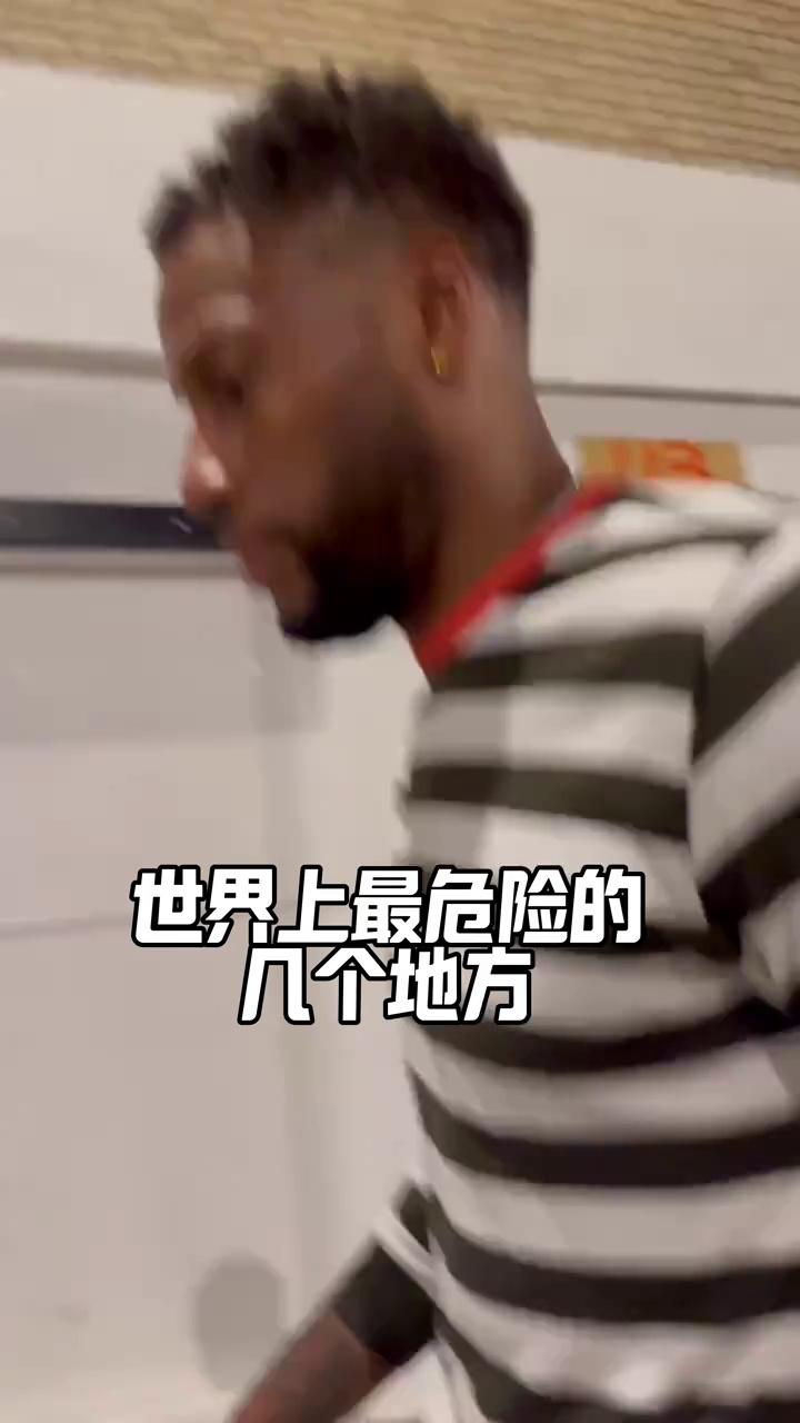 video-poster