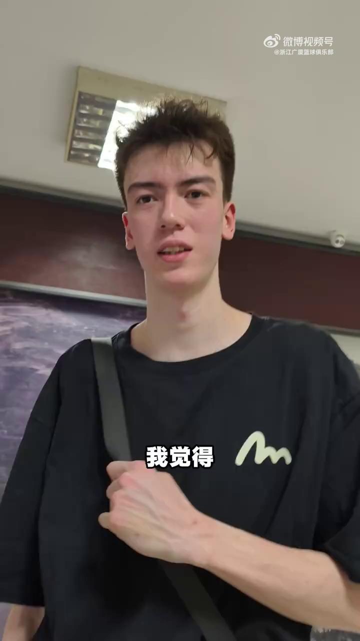 video-poster