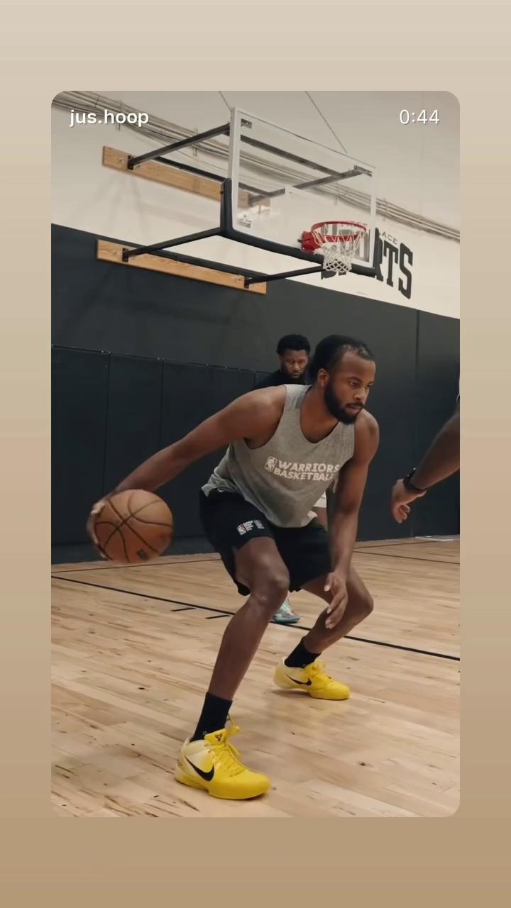 video-poster