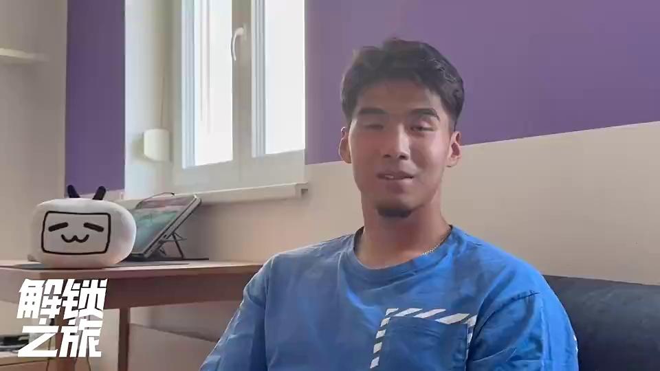 video-poster