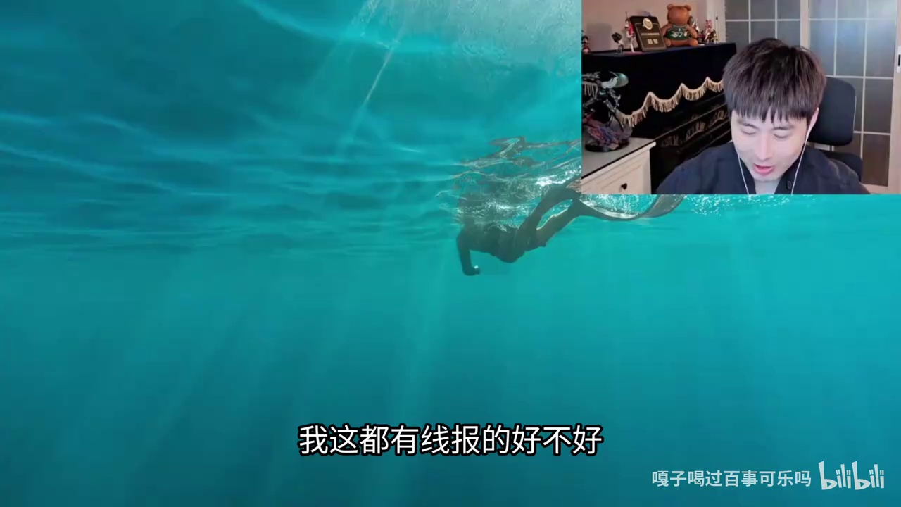 video-poster