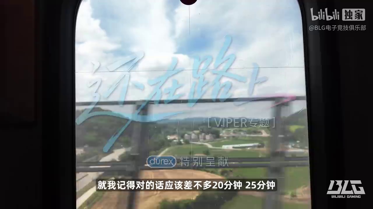 video-poster