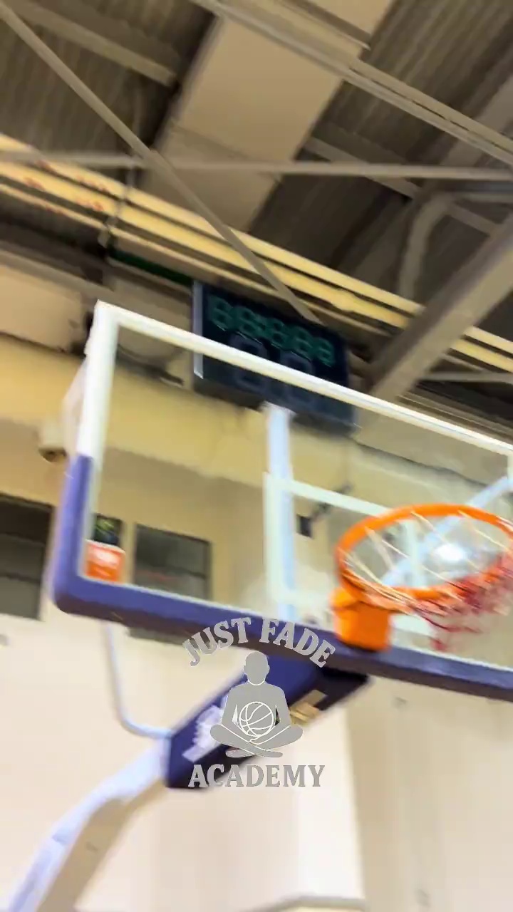 video-poster