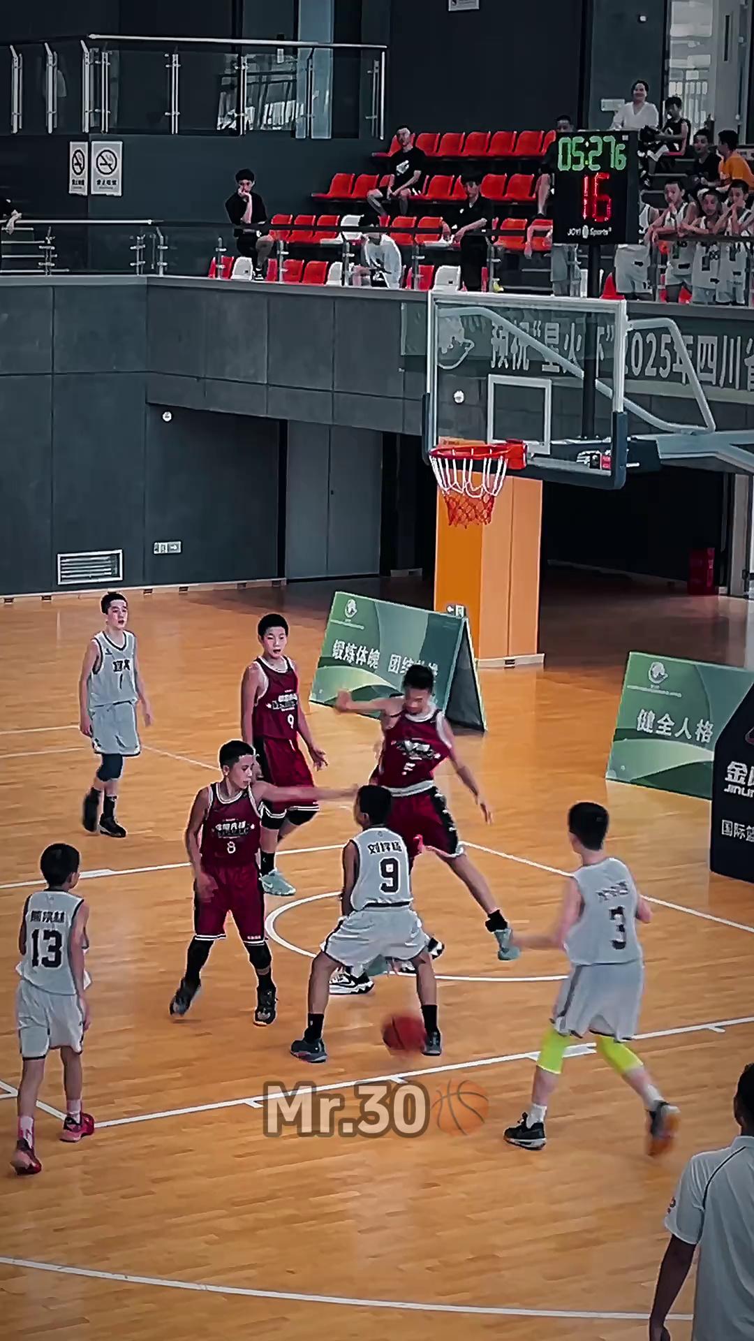 video-poster